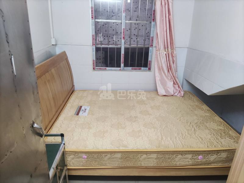 岗贝村西五巷19之一5246771卧室图0