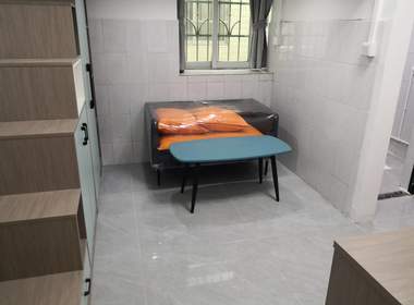 珠村中东新街三巷7号 