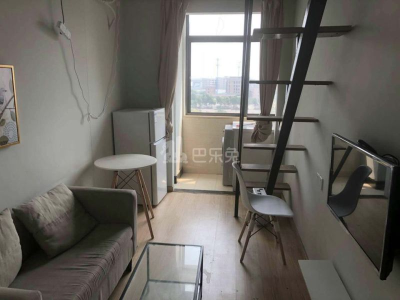 哈租客公寓(中大银泰城店)5279440客厅图4