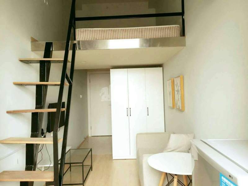 哈租客公寓(中大银泰城店)5279440客厅图3