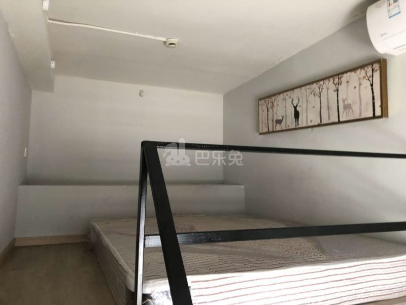 哈租客公寓(中大银泰城店)5279440卧室图0