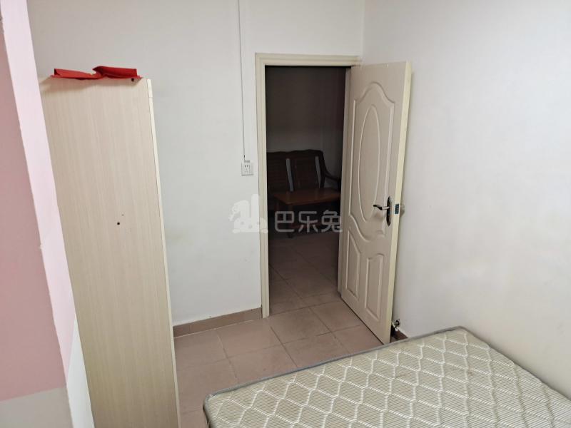 下元岗万福巷1号5308031卧室图1