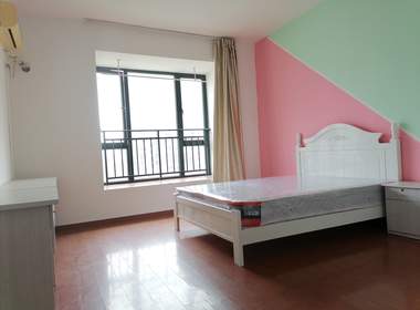 莱顿小城怡林花园 