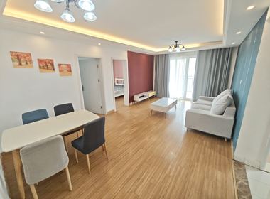 绿地滨江雅苑 3室1厅1卫