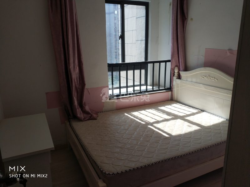 新凯城紫荆苑5328750卧室图2