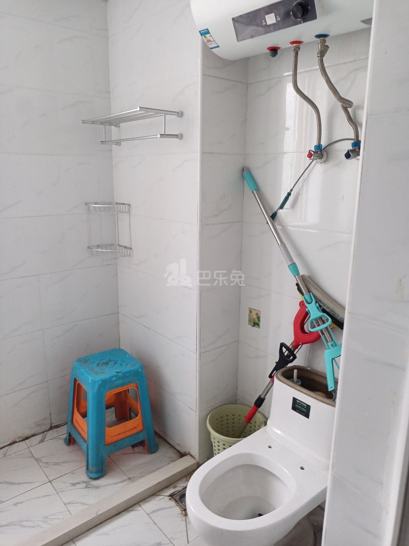 中星海兰苑5330207卫生间图7