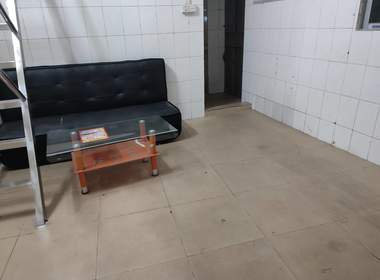 黄村石门里三巷9号 