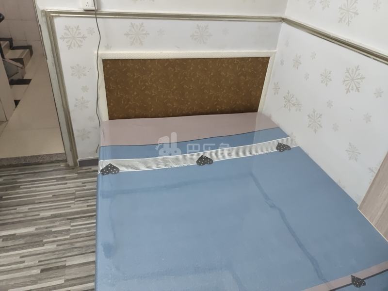 广泓公寓（梅园新村四巷2号）5350471卧室图2