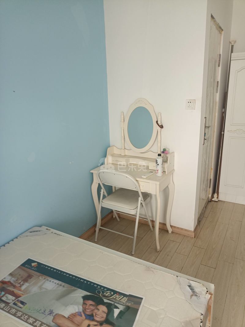 翁梅新苑三区5355254卧室图2