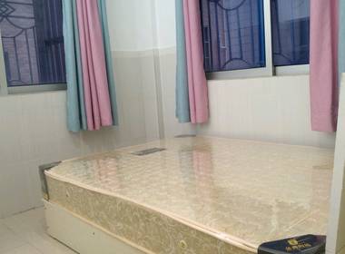 东圃大马路西二巷55号 1室1厅1卫