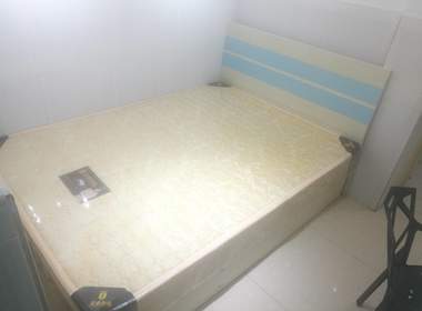 东圃大马路西二巷55号 1室1厅1卫