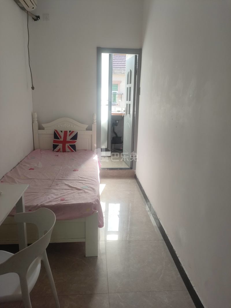 庄家村（民房）535890卧室图0