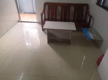 蓝爵公寓（嘉禾望岗维底巷10号） 1室1厅1卫