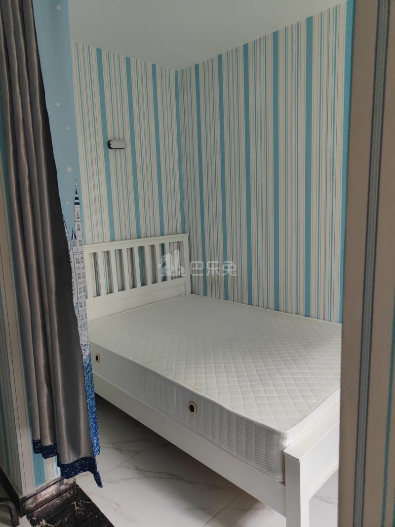 丽都城假日景苑5374266卧室图2