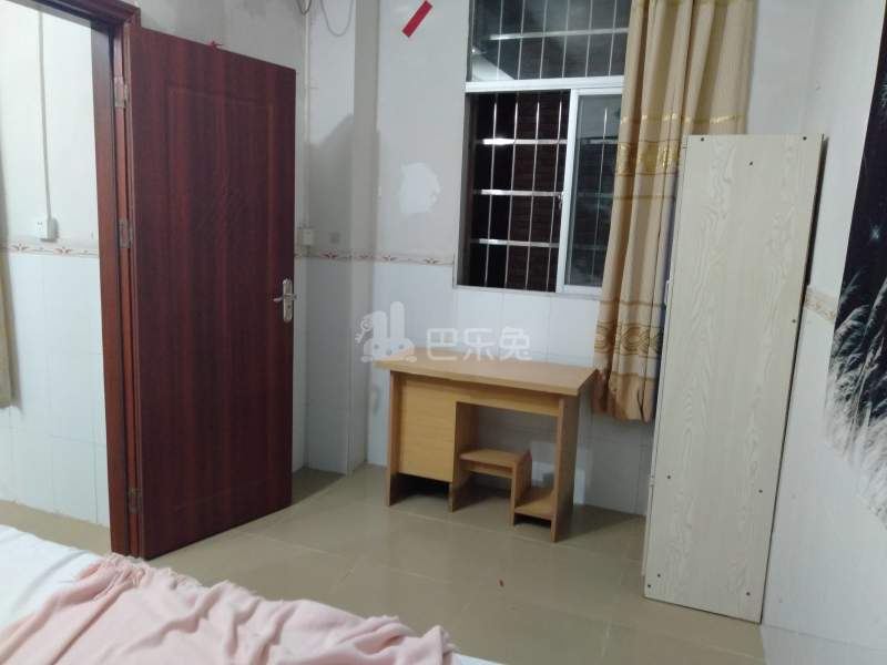 梅花园伍仙桥苏庄大街70号5380090卧室图2