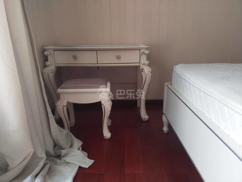 龙诚汇物业（龙洞村龙洞山庄一街4号）5393034卧室图13