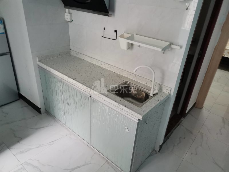 下元岗东街六巷1号之一5401370厨房图2