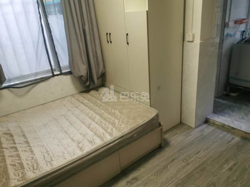 莱德公寓（上元岗大街13号）5407063卧室图2