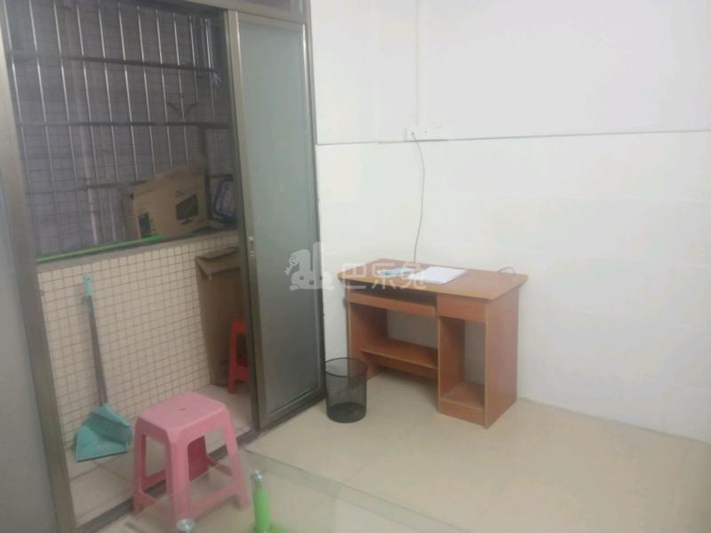 温馨家园（大石礼村北约街二巷6号）5408928客厅图6