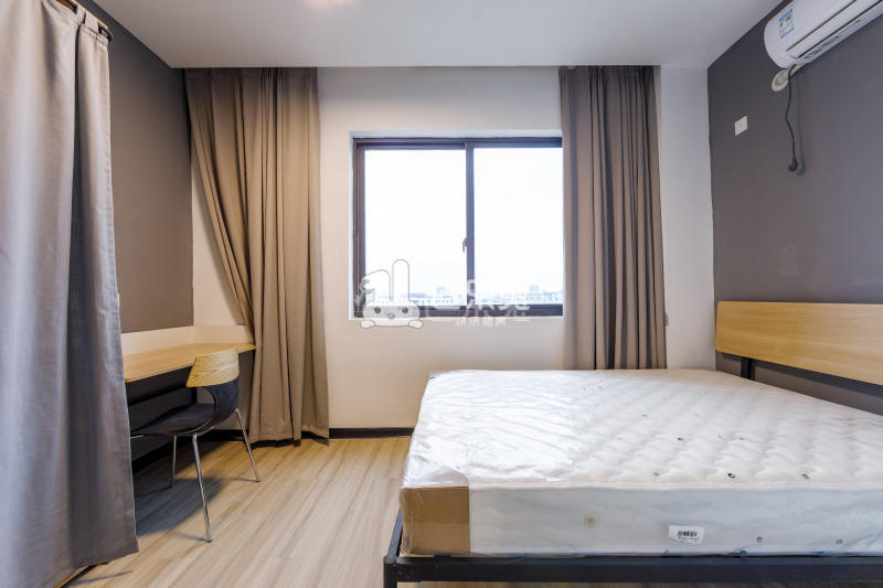 龙湖伟业冠寓苏州高新路店5426873卧室图13