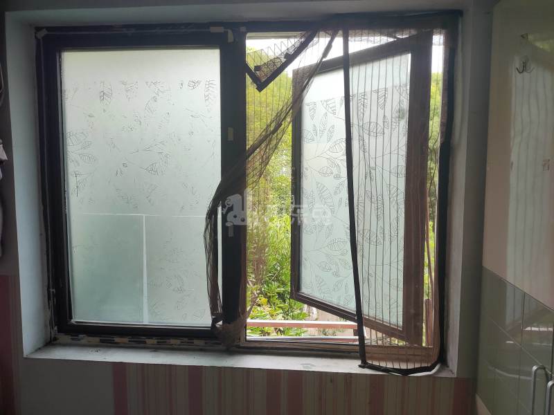 金榜星墅542253卧室窗户图15