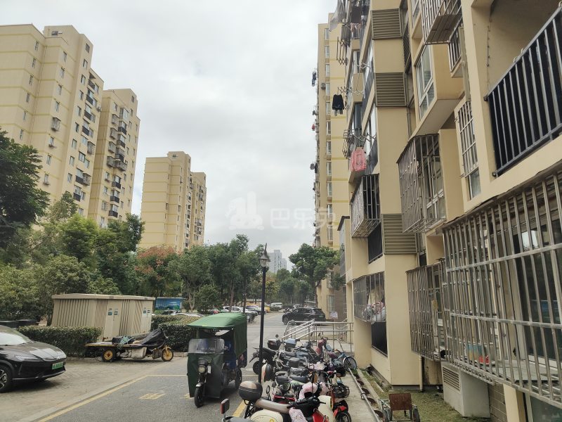 高行绿洲五期543894周边环境图11