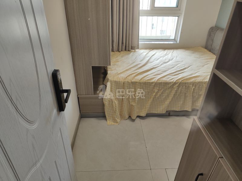 高行绿洲五期543894客厅图4