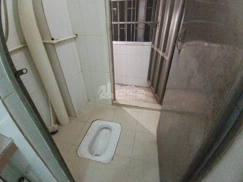 三元里棠下南街六巷19号5451634卫生间图6