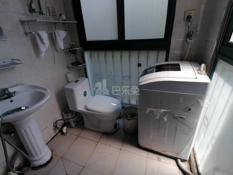 瀚林苑（浦东）5453433卫生间图7