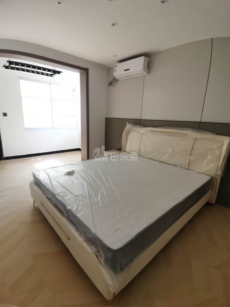 江桥一村545537卧室图2