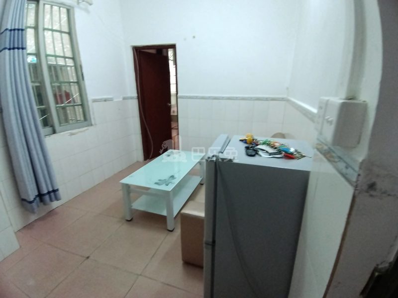 长湴东街十九巷7号5468816卧室图2