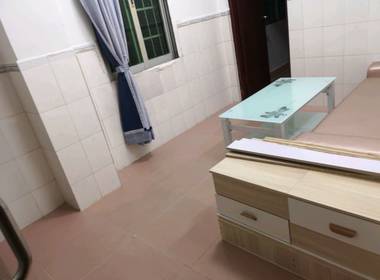 长湴东街十九巷7号 1室1厅1卫