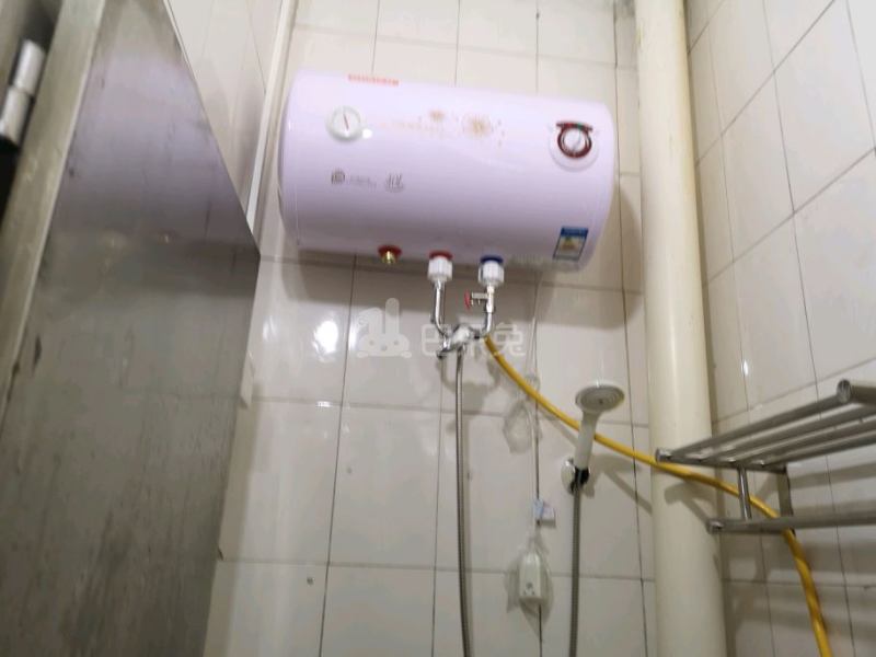 长湴东街十九巷7号5468816卫生间图12