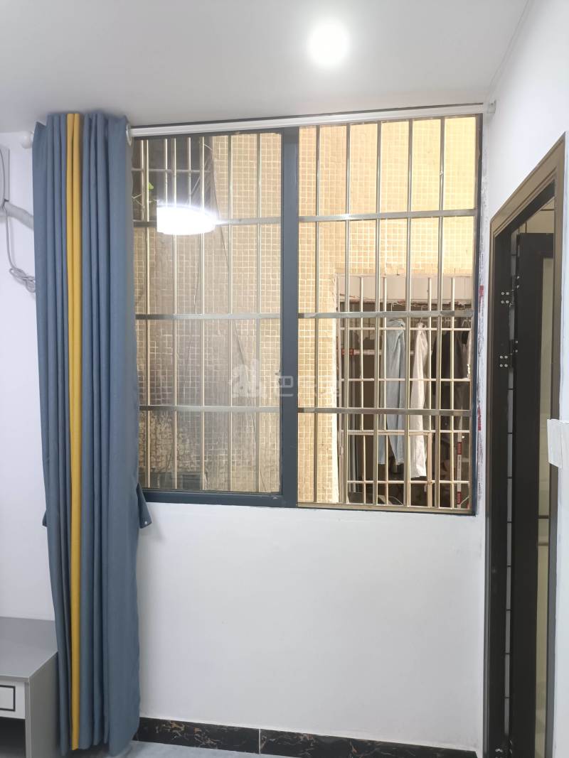 幸福公寓（上社南新大街32-1号）5469180卧室窗户图8