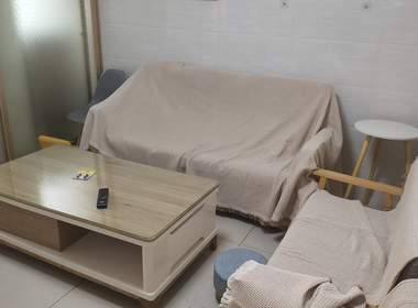 夏美商务公寓 1室1厅1卫