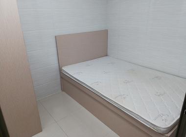 夏美商务公寓 3室1厅1卫