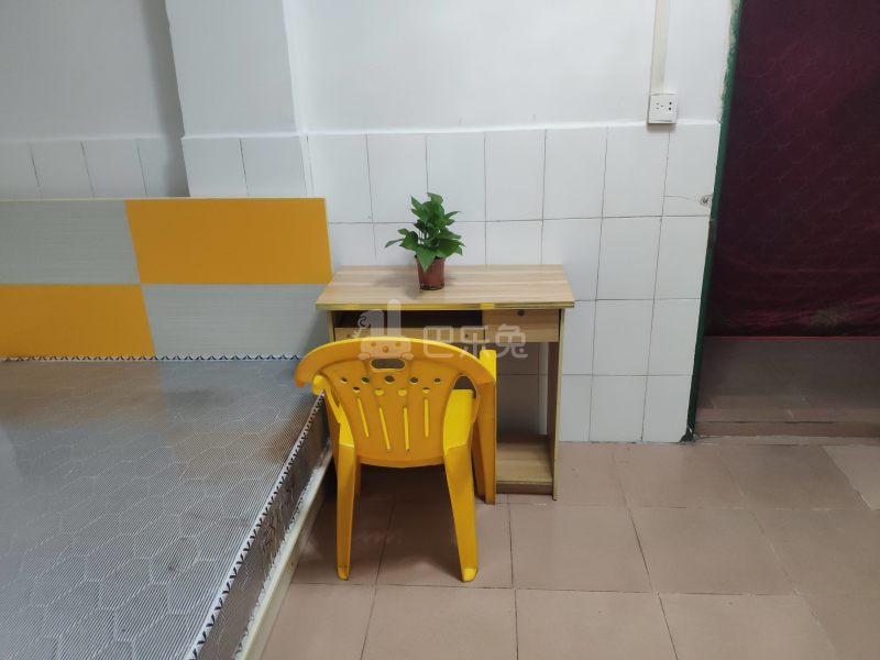 棠东龙门西街33号5473856卧室图3