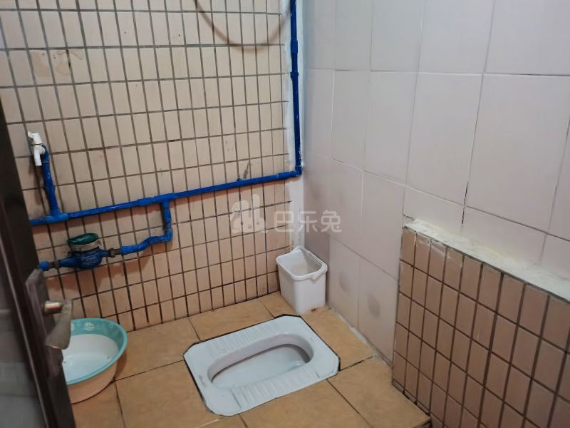 同和大陂村大陂南路30号5476601卫生间图10