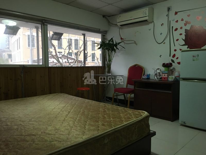 航宇公寓547582客厅图2