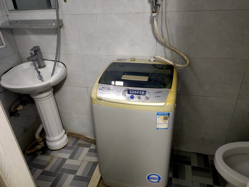 浦秀苑5484070卫生间图11