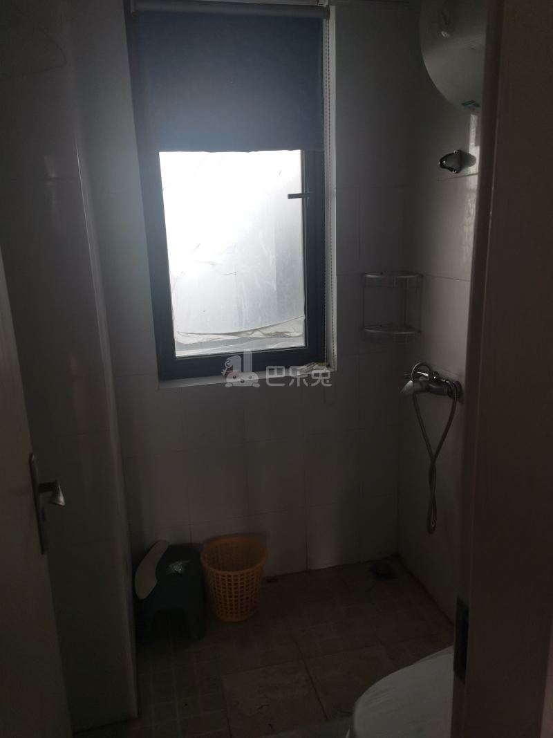 宝嘉誉府5495734卫生间图8