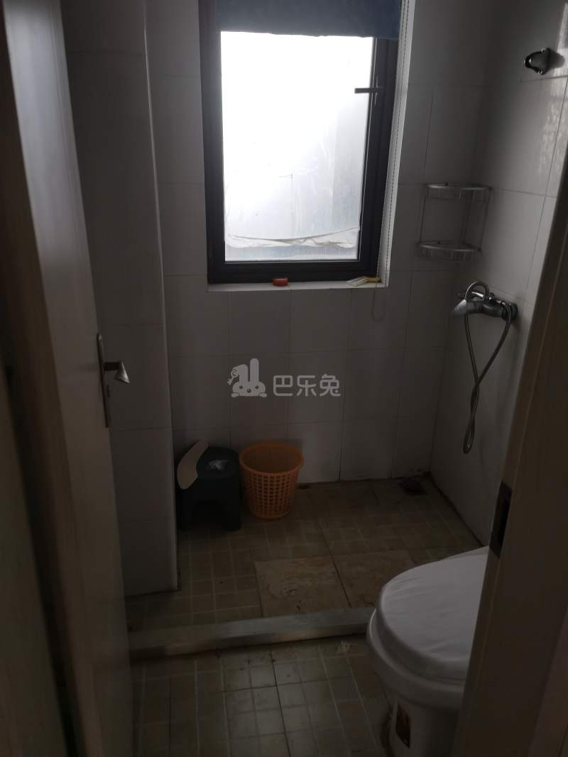 宝嘉誉府5495734卫生间图9