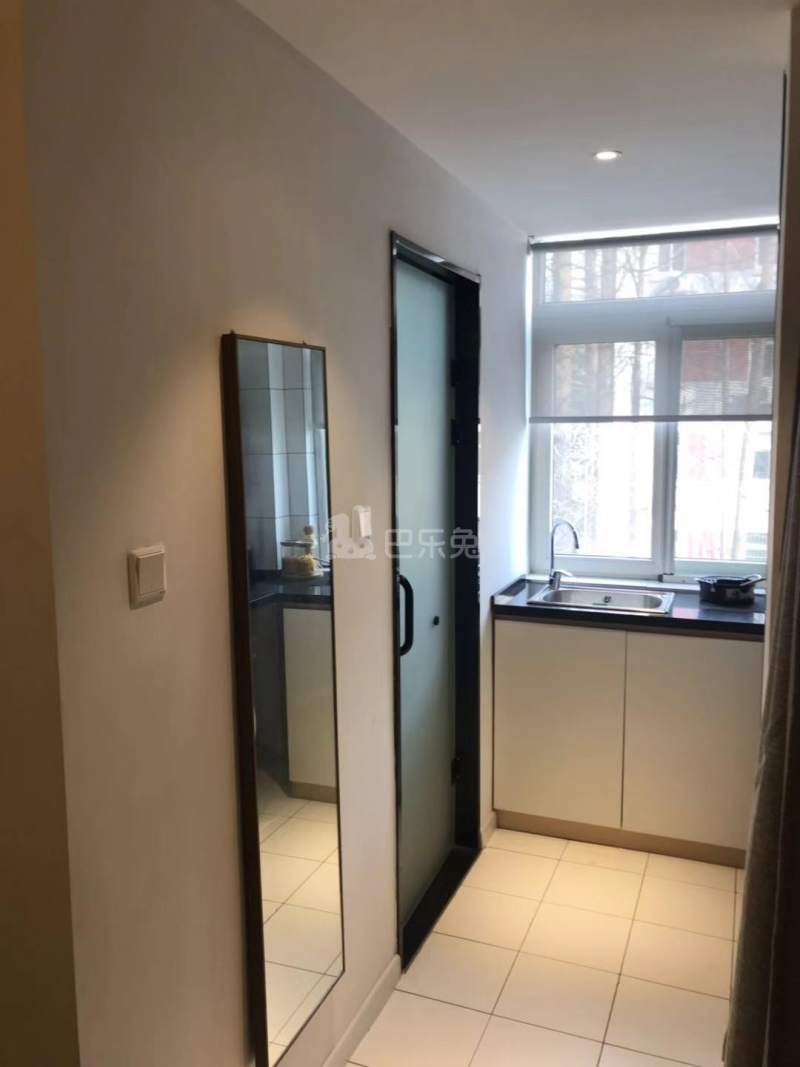 朗诗寓（建宁路二店）5496009厨房图3