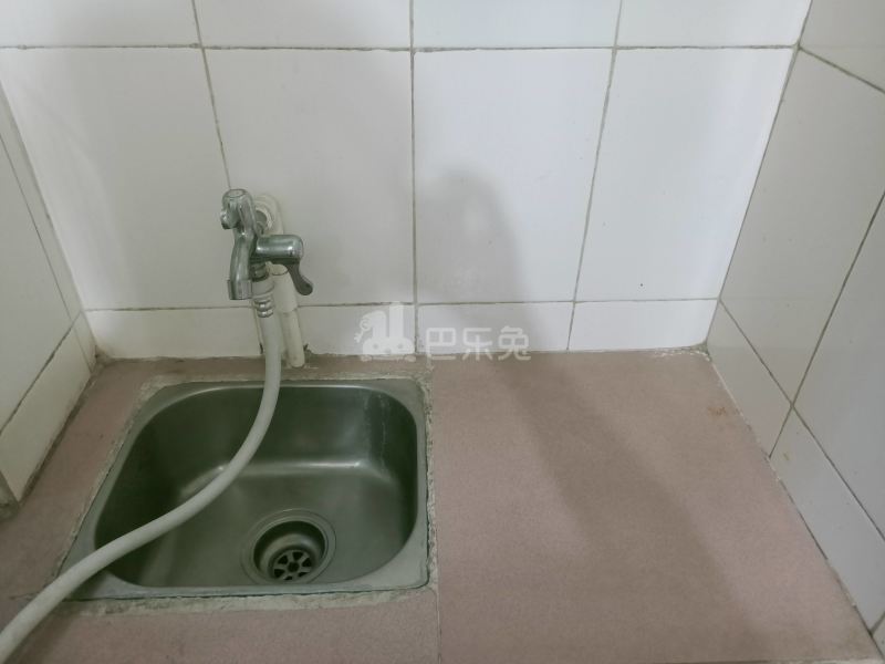 长湴南街六巷2-1号5499679厨房图6