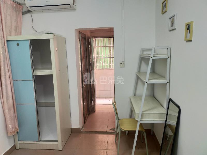 上元岗西街二巷1-1号5510701客厅图11