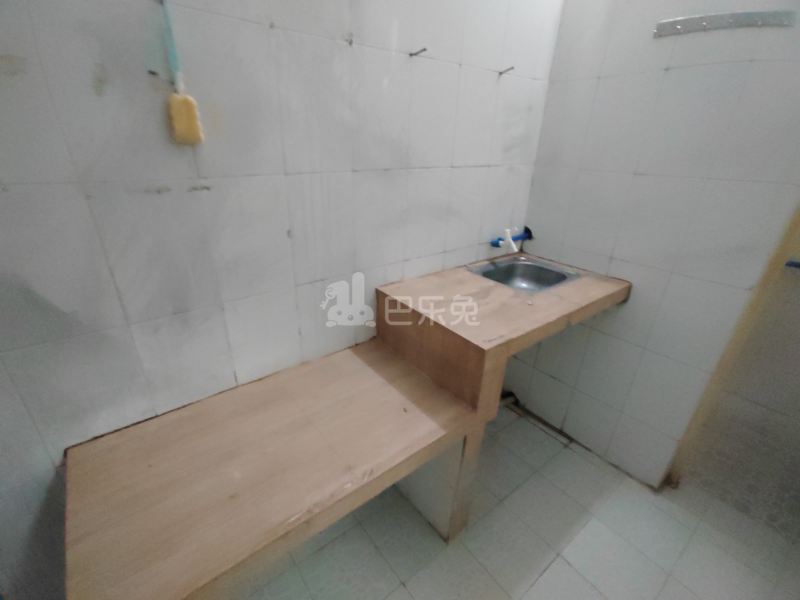 上元岗西街一巷1号5510754厨房图4