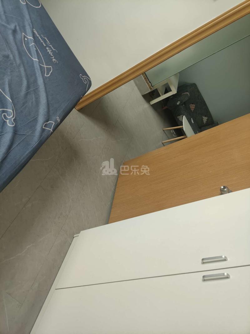 百合白领公寓（祥和二路12号）5512252卧室图8