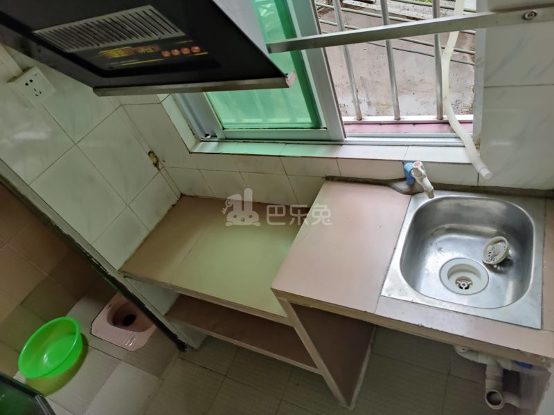 榕树头路北巷10号B栋5521807厨房图5