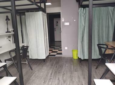 米果公寓（九和部落） 1室0厅1卫