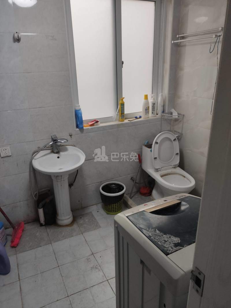 高申北苑5525348卫生间图8